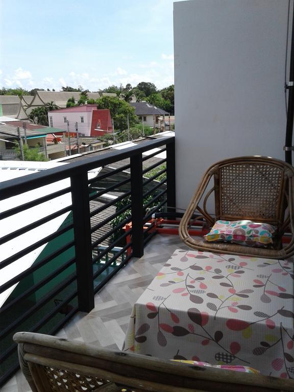 On Street Bed And Breakfast Ban Karon ภายนอก รูปภาพ